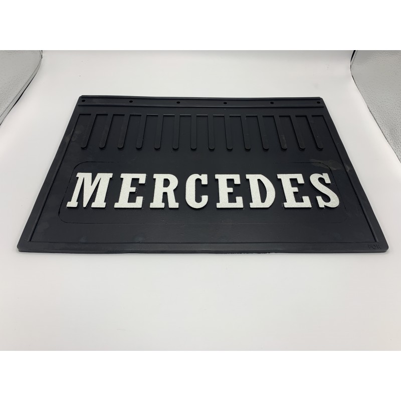 Брызговик с надписью "MERCEDES" Тиснёный чёрный (350Х500)