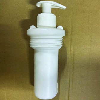 Дозатор для жидкости с емкостью пластиковый