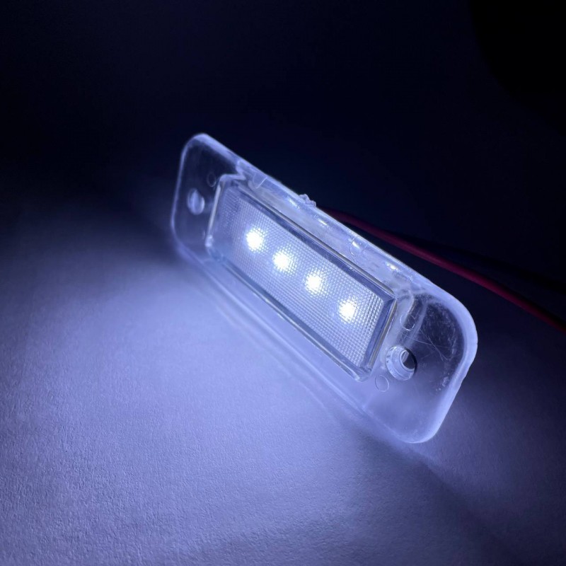 Габаритный фонарь белый 24V LED