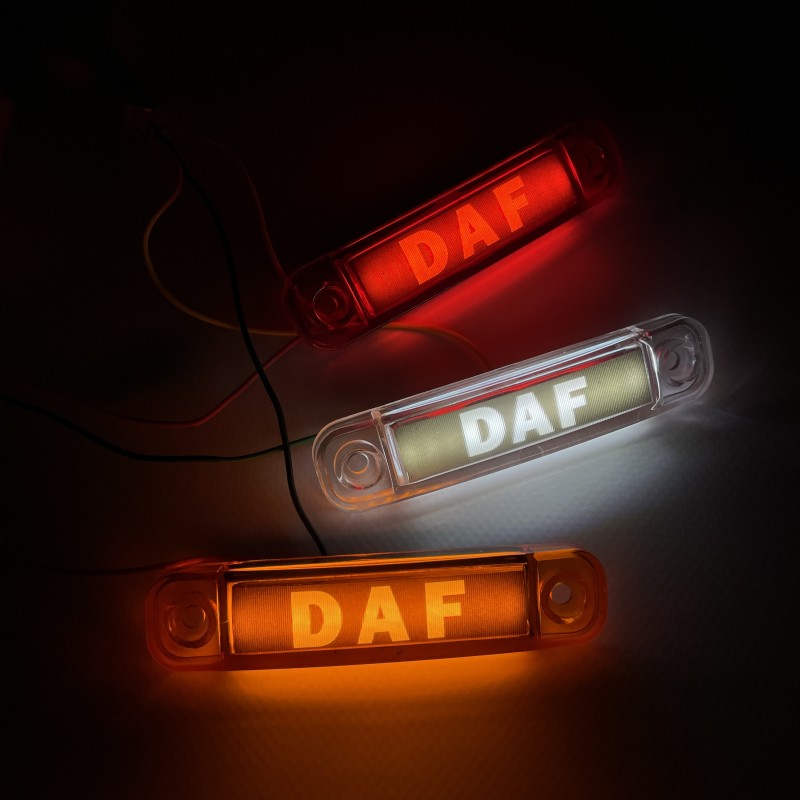 Габаритный фонарь светодиодный желтый 24В с надписью Daf