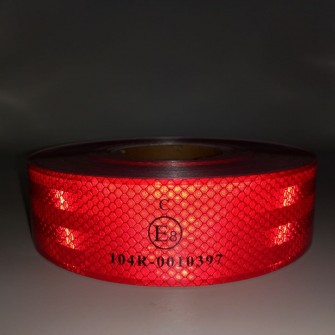Лента светоотражающая для маркировки кузова красная (Е8)
