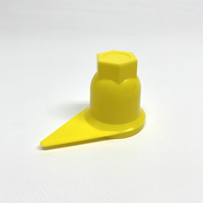 Ковпачок на колісну гайку 32 "Стрілка" пластиковий жовтого кольору