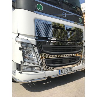 Накладка на решетку радиатора Volvo FH4 2013-2020 нержавейка
