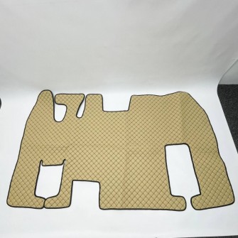 Коврик Эко-кожа RENAULT MAGNUM автомат Бежевые