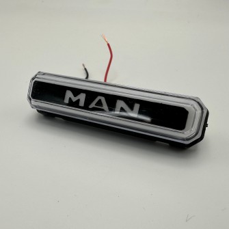 Фонарь габаритный диодный 12-24v NEON MAN белый